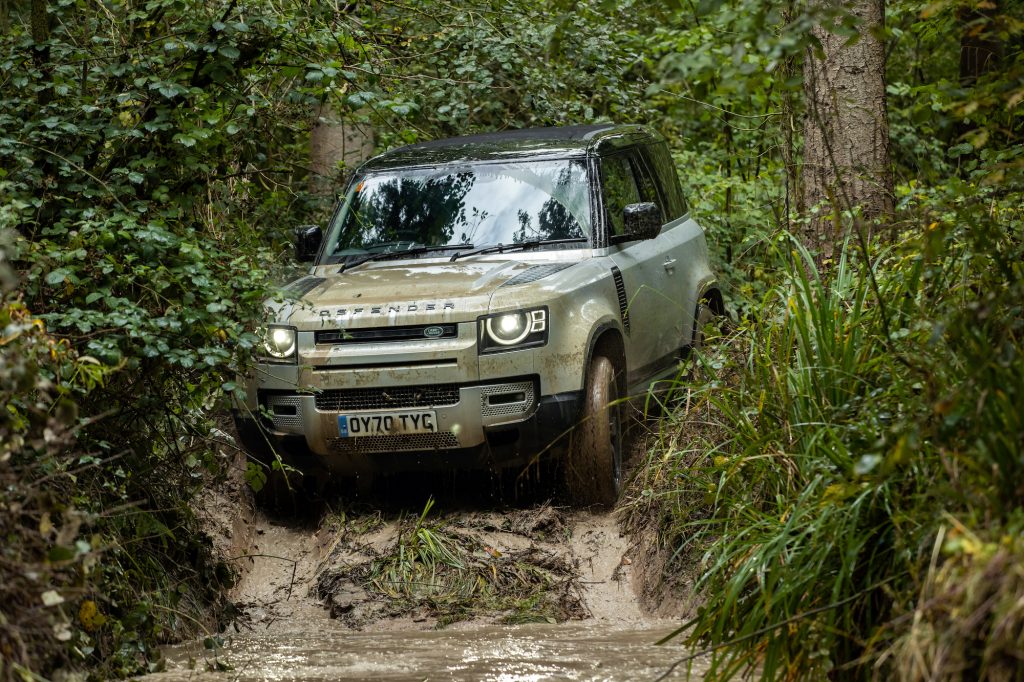 The 2021 Land Rover Defender Is an Equal-Opportunity Performer