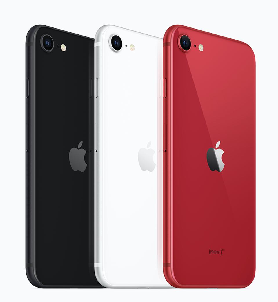iPhone SE 2020 First Look: Apple's $399 Phone Brings Back ...