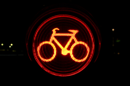 Neuer Bußgeldkatalog 2021 - Rote Ampel mit dem Fahrrad ...