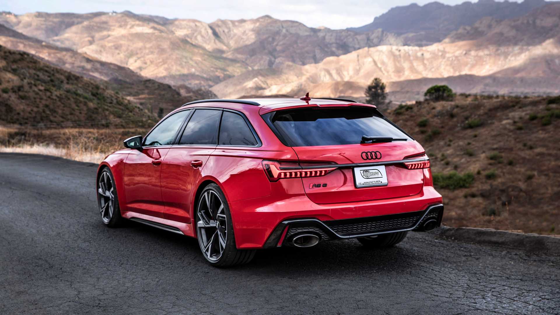 Watch The 2021 Audi RS6 Avant Accelerate Like A Supercar ...