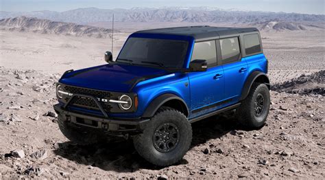 2022 Ford Bronco Model Comparison