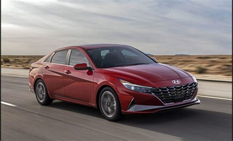 2022 Hyundai Elantra With Sunroof