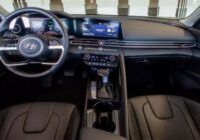 2022 Hyundai Elantra Inside
